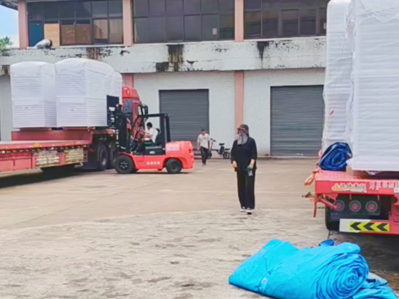 పూర్తి లోడ్లు, హార్డ్ వర్క్ యొక్క రుజువు.